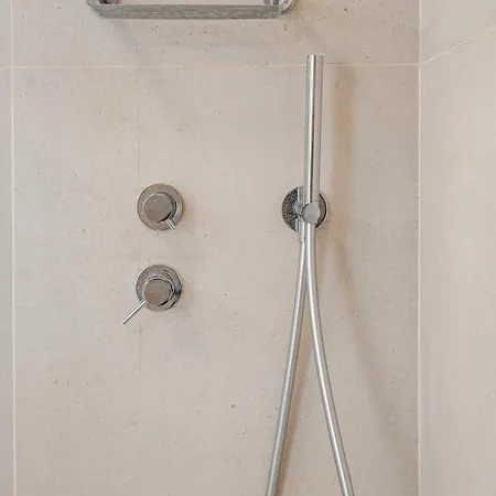 Gaiaemare Apartment Pesadha